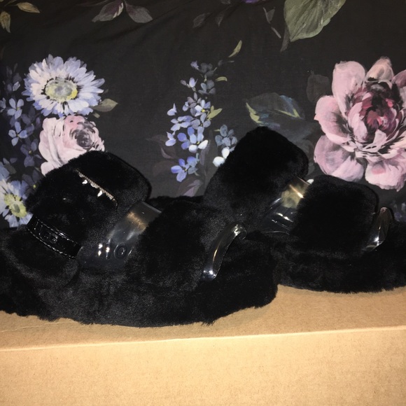 UGG Shoes - Women’s UGG Fuzz Yeah Genuine Shearling Slide